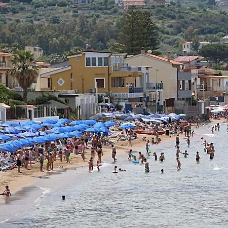 Casa Antonella Hotel Trabia Luaran gambar
